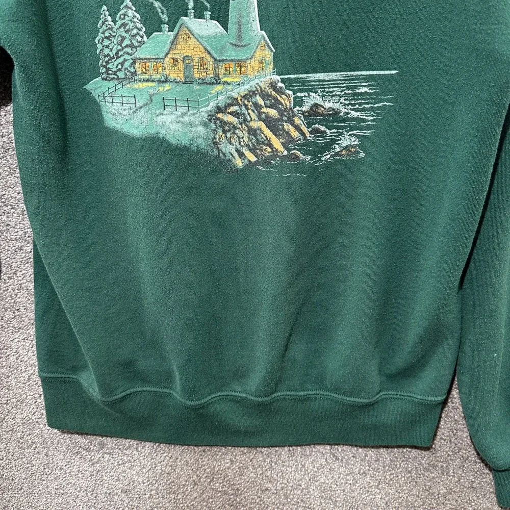VTG Jerzees NuBlend Graphic Sweatshirt Forest Green Lighthouse Mens Small Winter